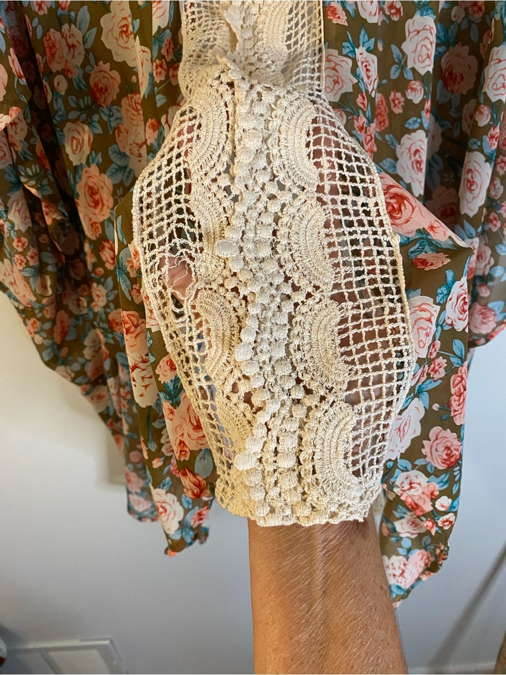 Boho Floral Crochet Trim Kimono Jacket - Olive Floral - Picture 6 of 6